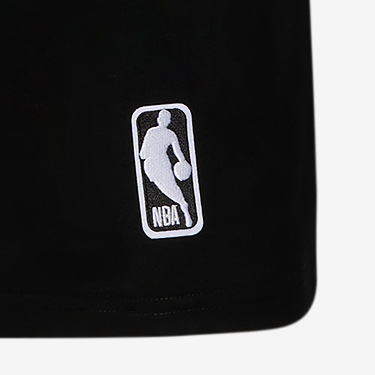 Pro Standard Golden State Warriors Black Cat S/S Flex T-Shirt Image 5 of 5. Tap to open photo gallery.