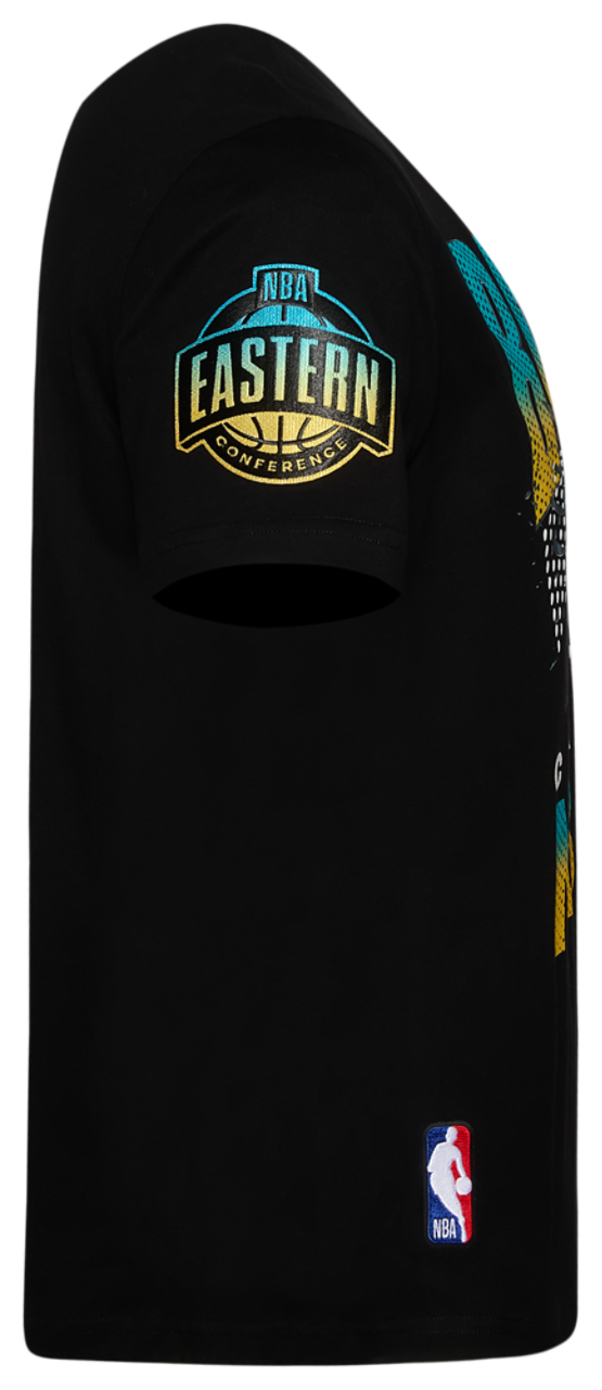 Pro Standard Chicago Bulls Electric Blue S/S Flex T-Shirt Image 4 of 4. Tap to open photo gallery.
