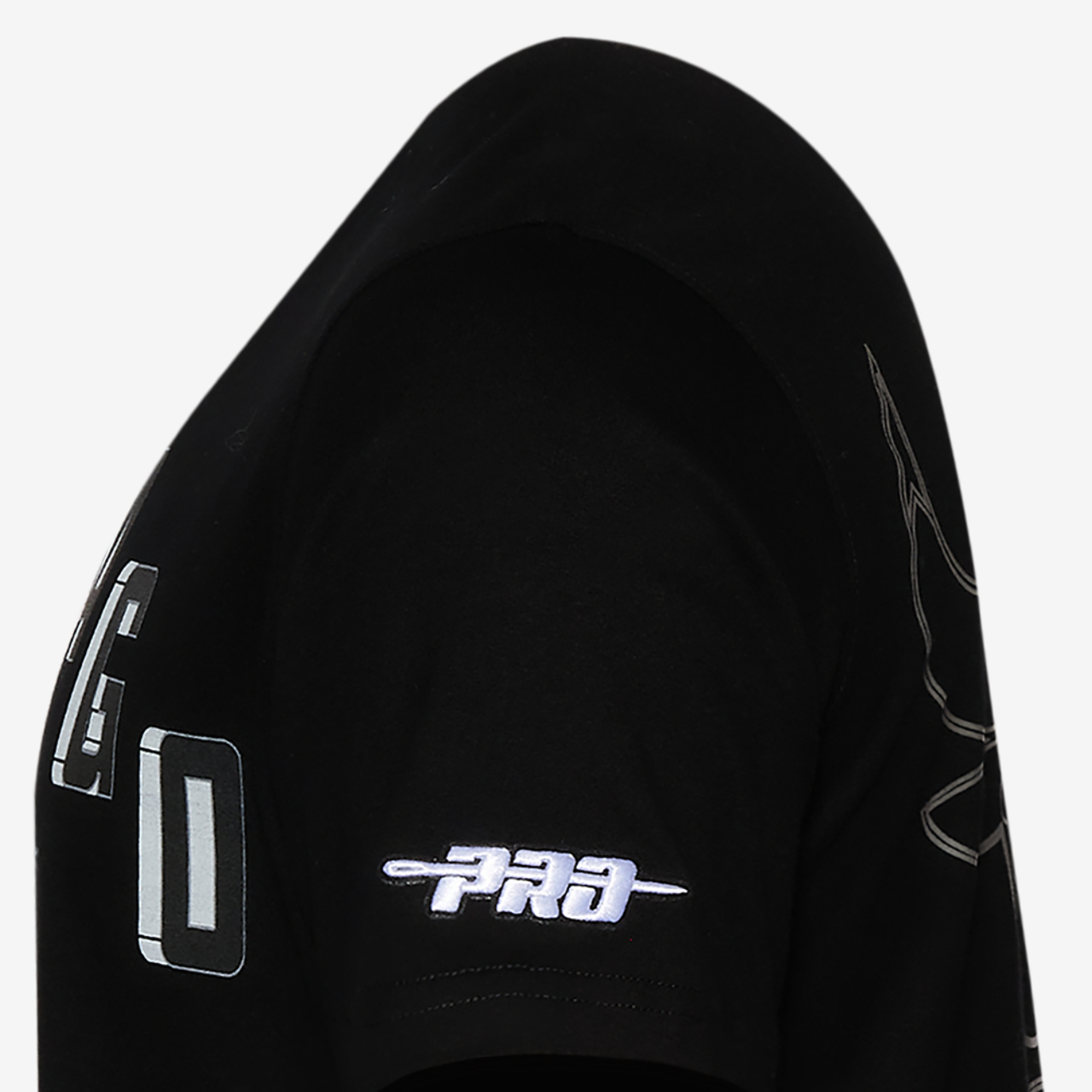 Pro Standard Chicago Bulls Black Cat S/S Flex T-Shirt Image 3 of 5. Tap to open photo gallery.