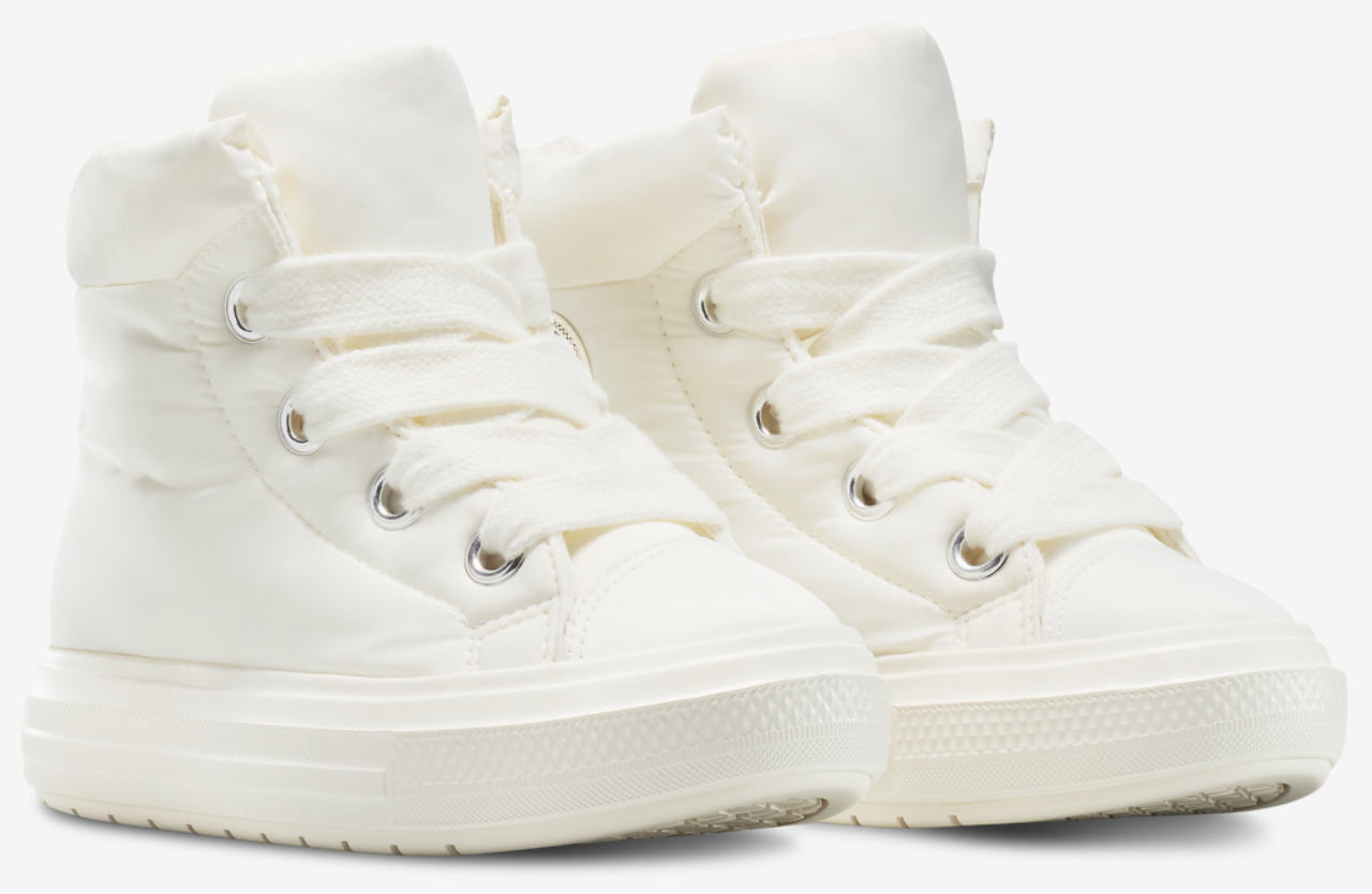 Converse CTAS Elements Boots Image 2 of 7. Tap to open photo gallery.
