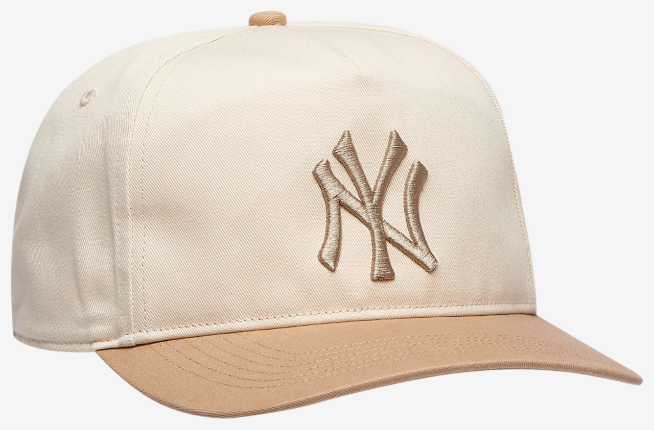 47 Brand New York Yankees Two Tone Hitch Image 3 of 5. Tap to open photo gallery.