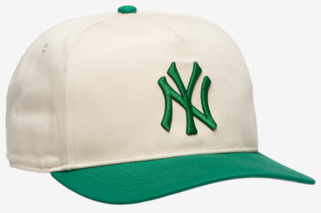 47 Brand New York Yankees Two Tone Hitch Image 3 of 5. Tap to open photo gallery.