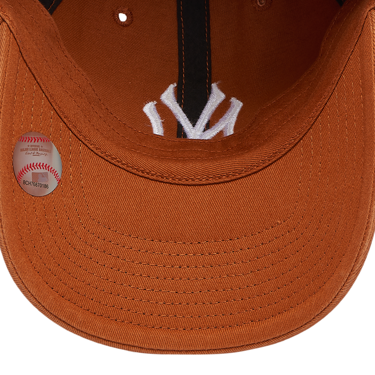 47 Brand Yankees Clean Up Cap Image 4 of 4. Tap to open photo gallery.