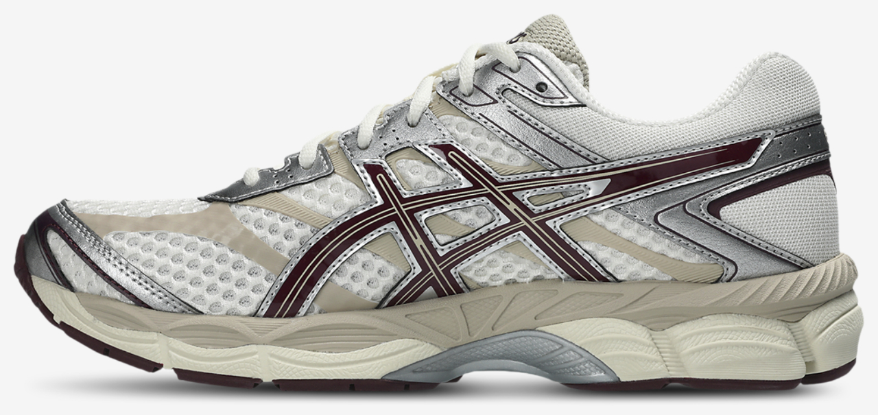 ASICS® GEL-Cumulus 16 Image 2 of 5. Tap to open photo gallery.