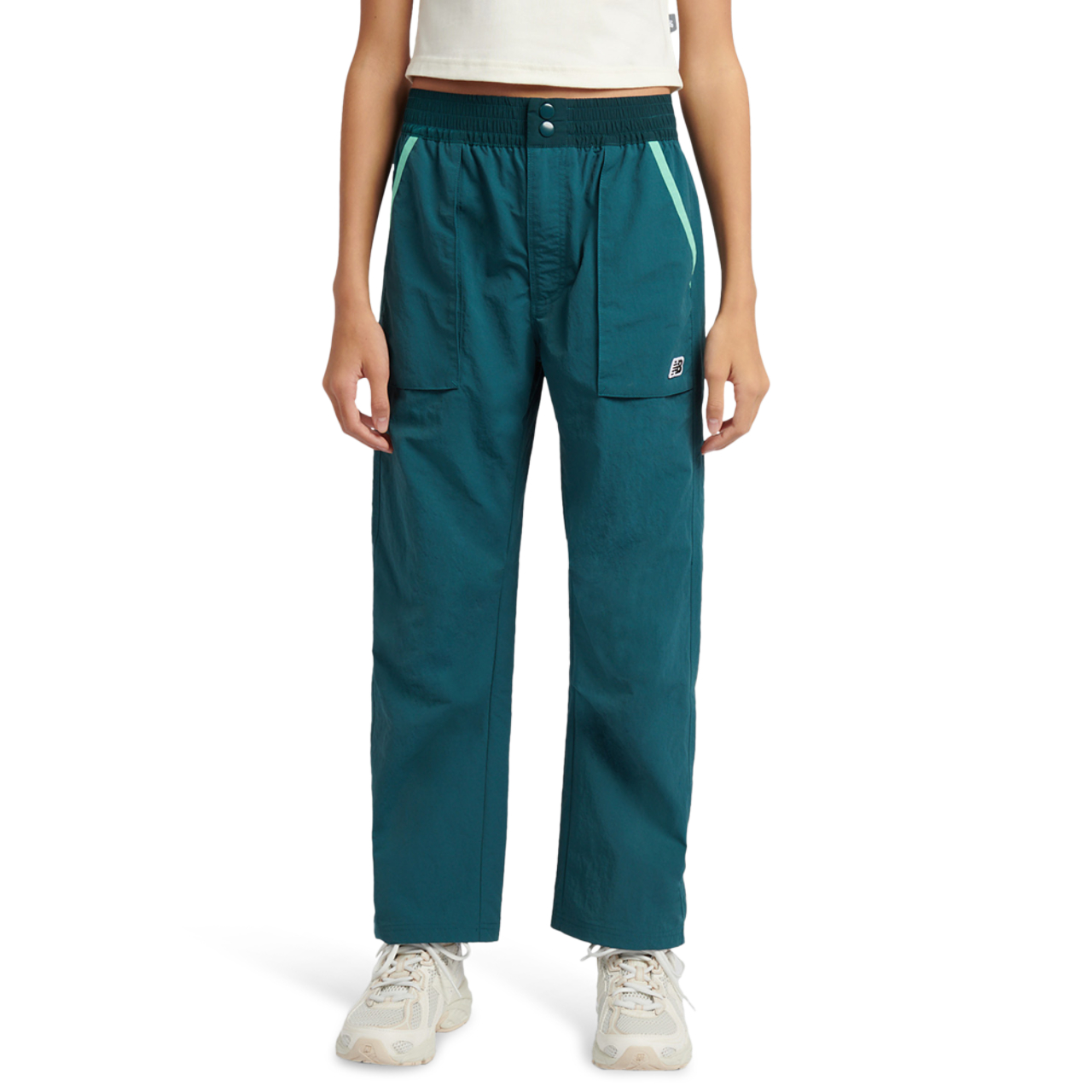 New Balance NB GSG PREMIUM BARREL CARGO PANT Image 1 of 7. Tap to open photo gallery.
