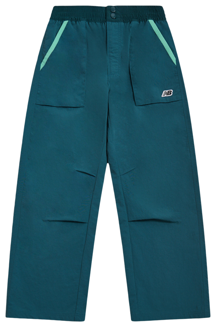 New Balance NB GSG PREMIUM BARREL CARGO PANT Image 4 of 7. Tap to open photo gallery.