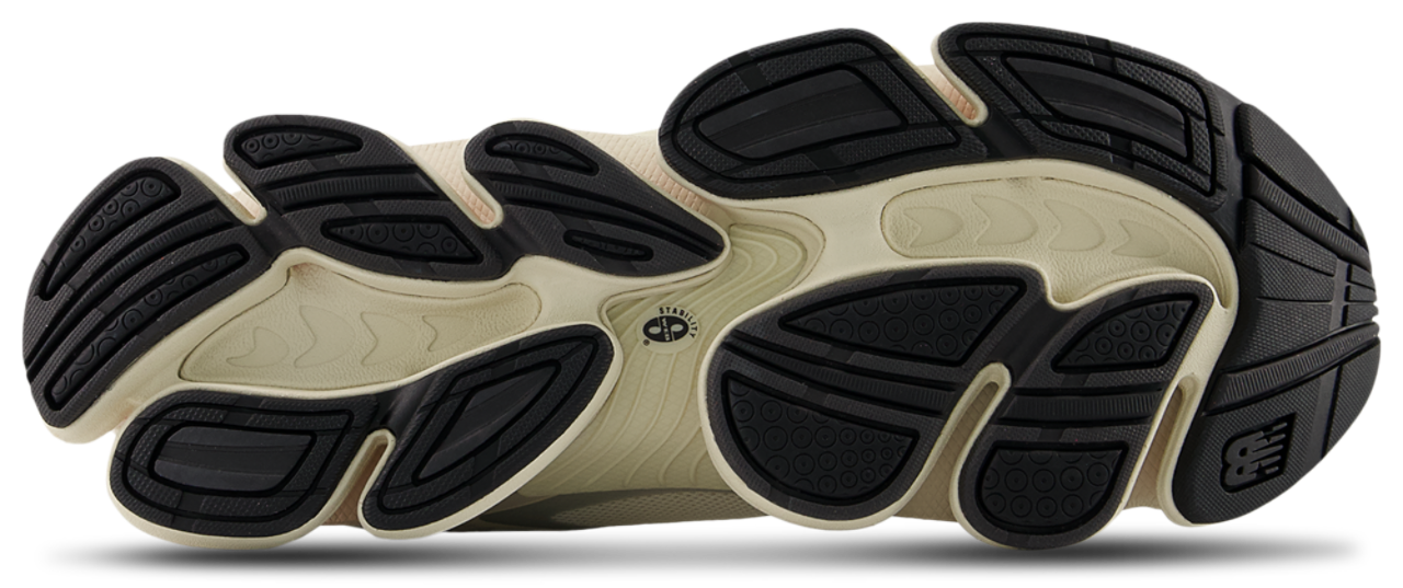 New Balance 2000 Image 4 of 4. Tap to open photo gallery.