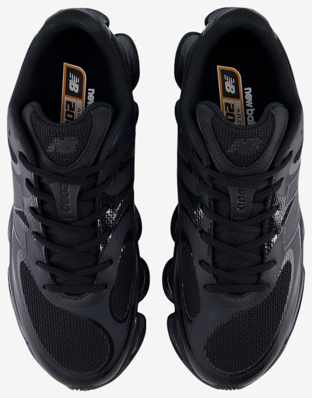 New Balance 2000 Image 4 of 5. Tap to open photo gallery.