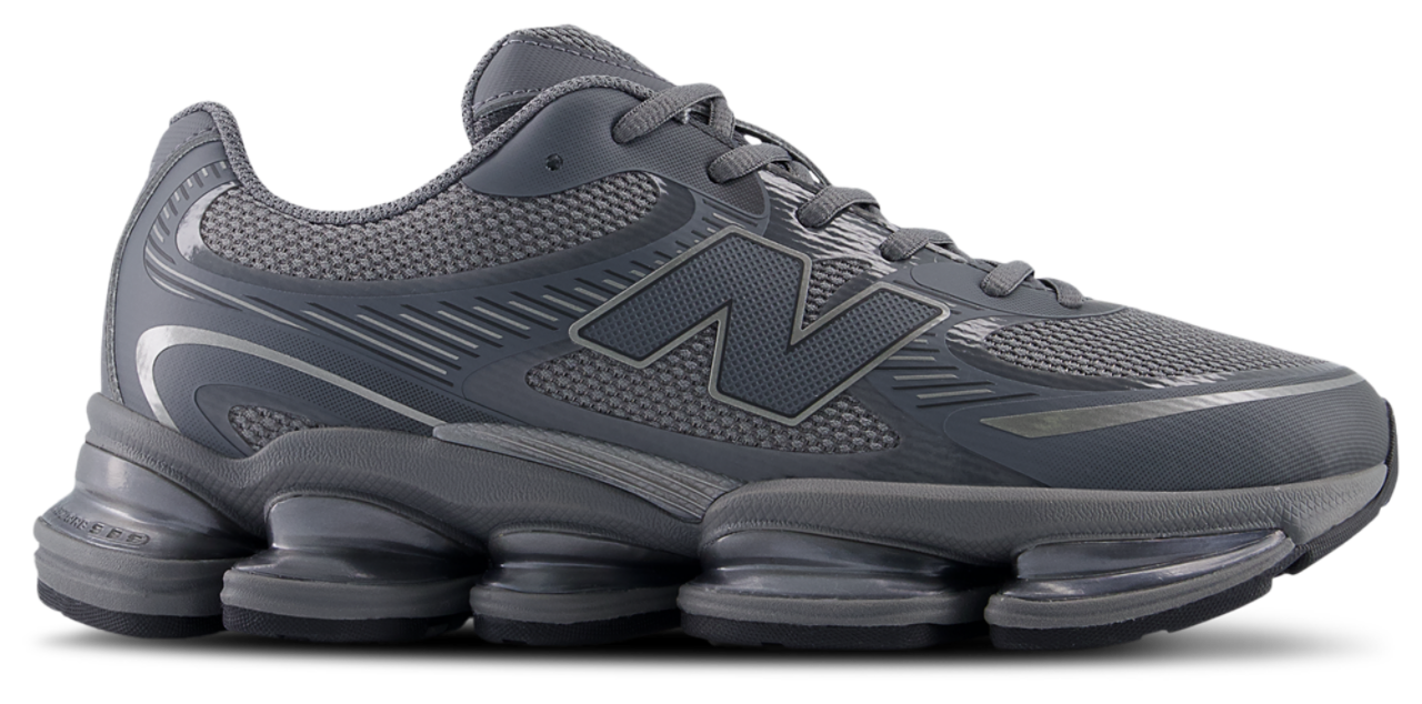 New Balance 2000 Image 1 of 5. Tap to open photo gallery.