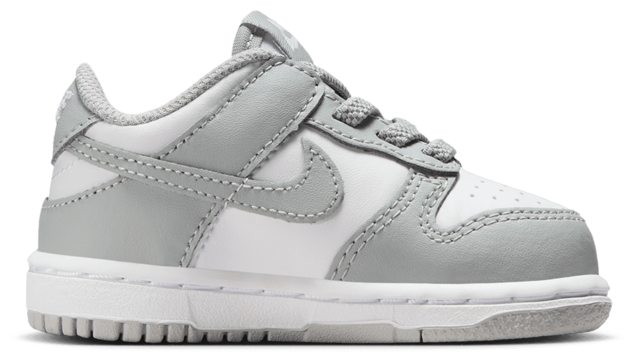 Nike Dunk Low   Image 1 of 7. Tap to open photo gallery.