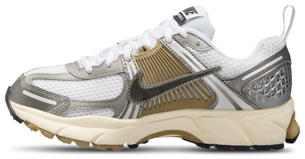 Nike Vomero 5  Image 2 of 4. Tap to open photo gallery.