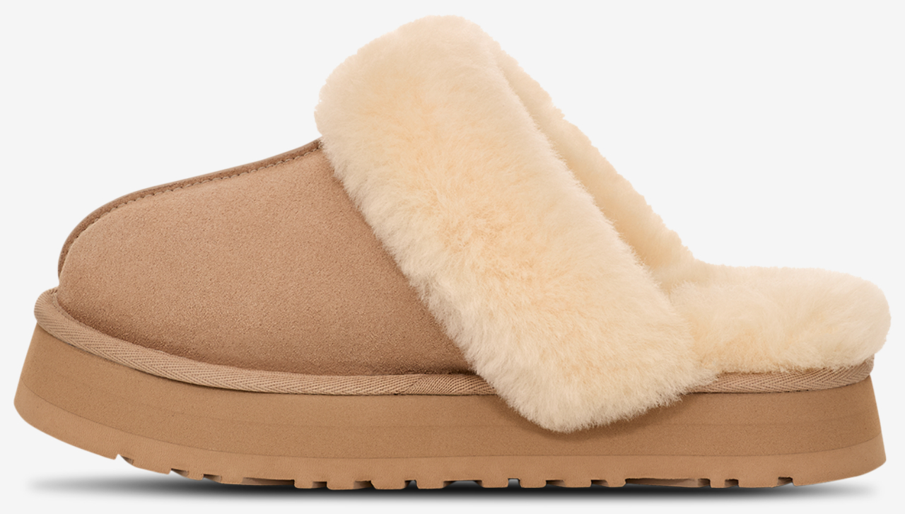 UGG Disquette Image 2 of 5. Tap to open photo gallery.