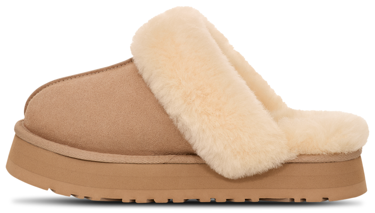 UGG Disquette Image 2 of 5. Tap to open photo gallery.