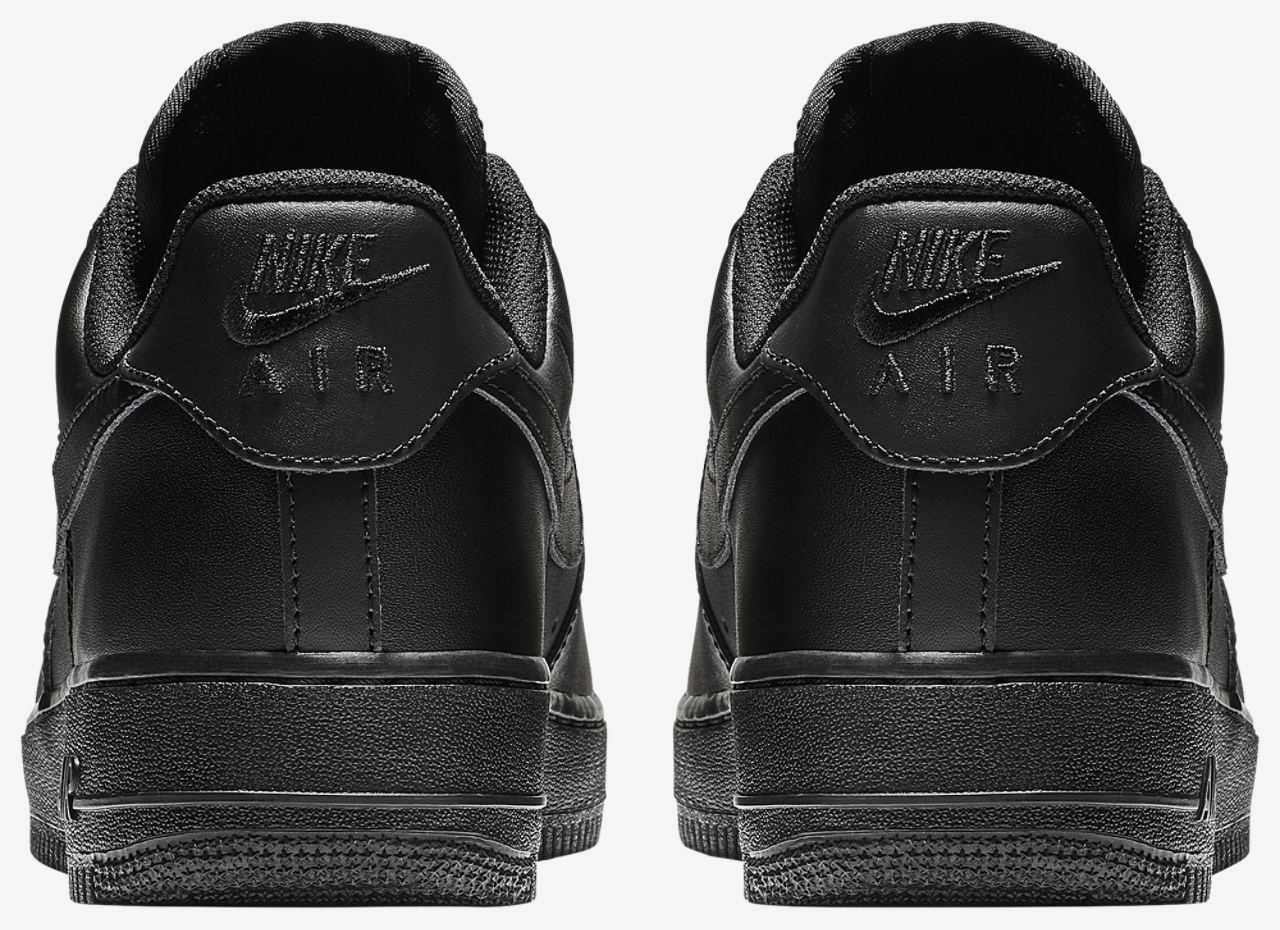 Nike Air Force 1 '07 Image 4 of 6. Tap to open photo gallery.