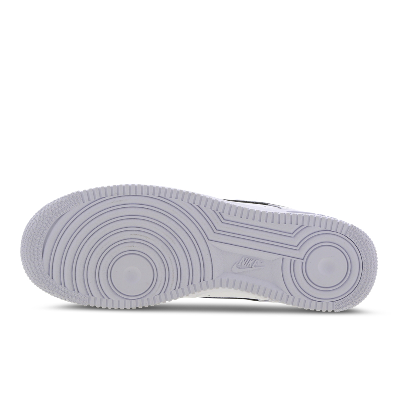 Nike Air Force 1 '07 Image 6 of 6. Tap to open photo gallery.