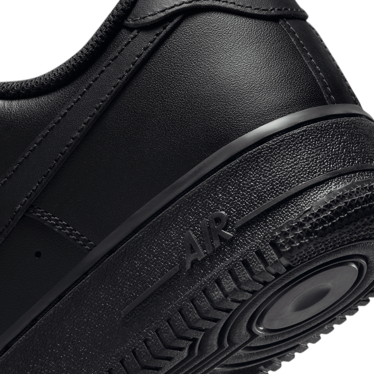 Nike Air Force 1 '07 Low Image 8 of 10. Tap to open photo gallery.