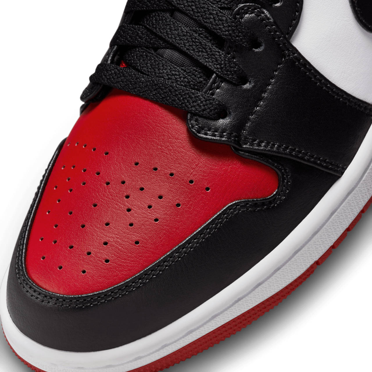 Jordan 1 Low Image 7 of 9. Tap to open photo gallery.