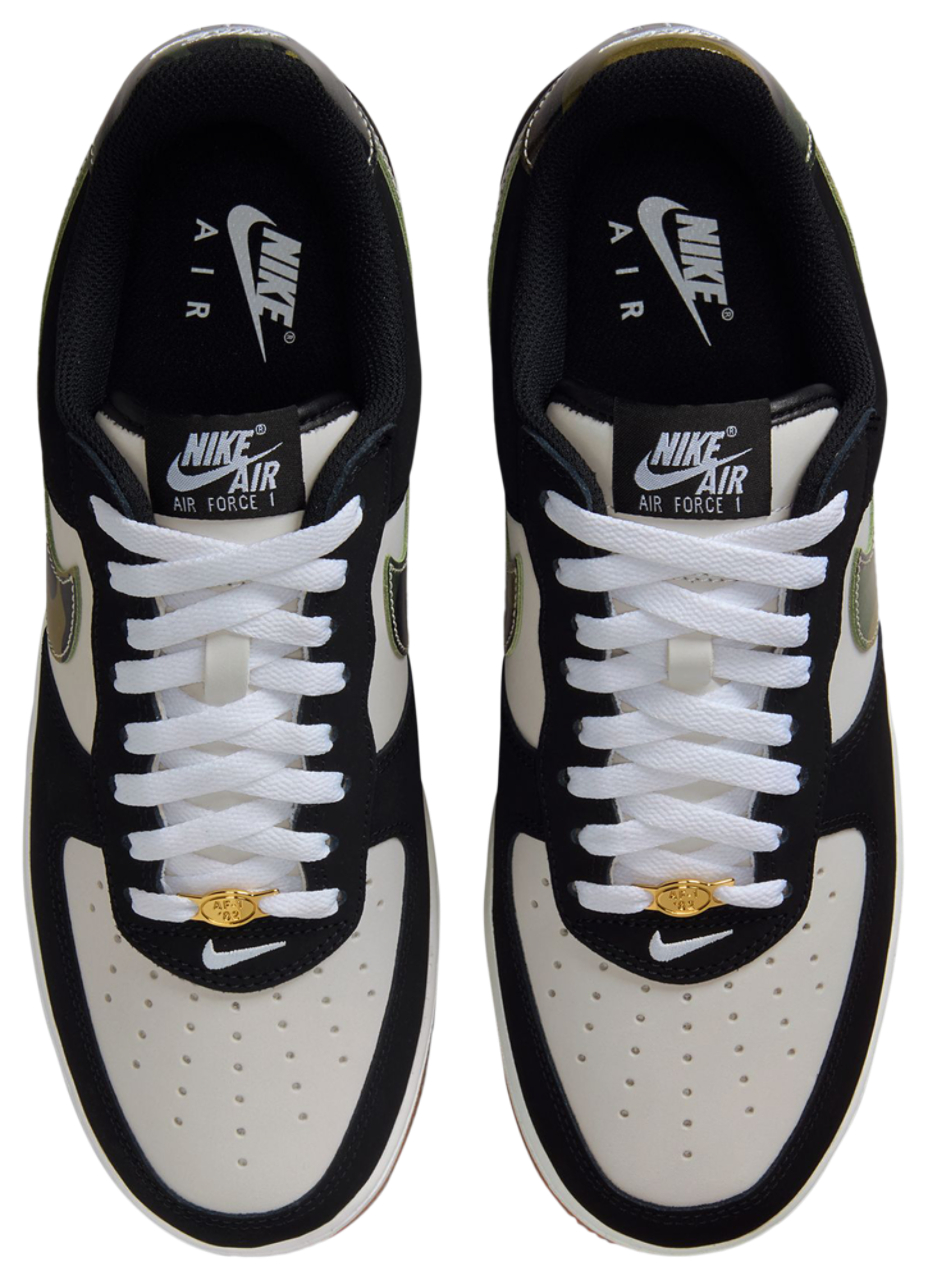 Nike Air Force 1 '07 Image 5 of 8. Tap to open photo gallery.