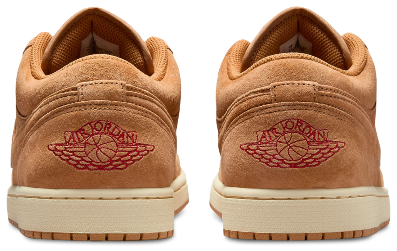 Jordan 1 Low Retro SE Image 3 of 9. Tap to open photo gallery.