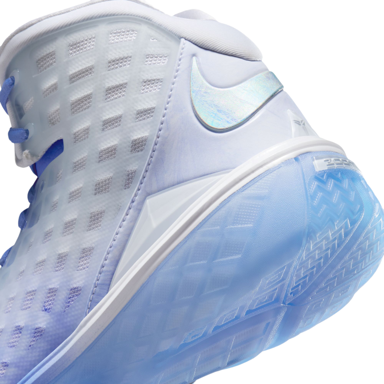Nike Kobe 3 Protro Image 7 of 8. Tap to open photo gallery.