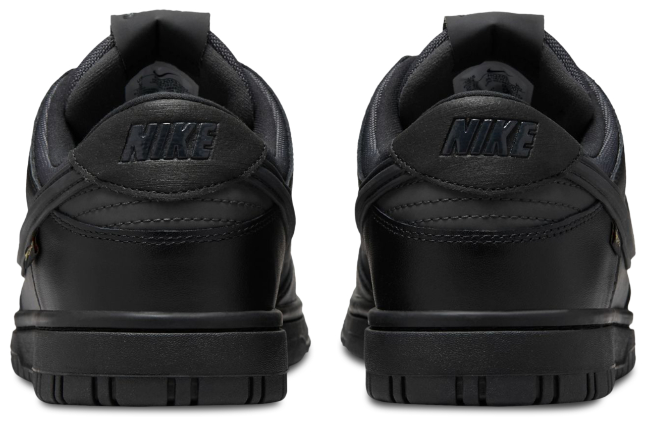 Nike Dunk Low Image 3 of 9. Tap to open photo gallery.