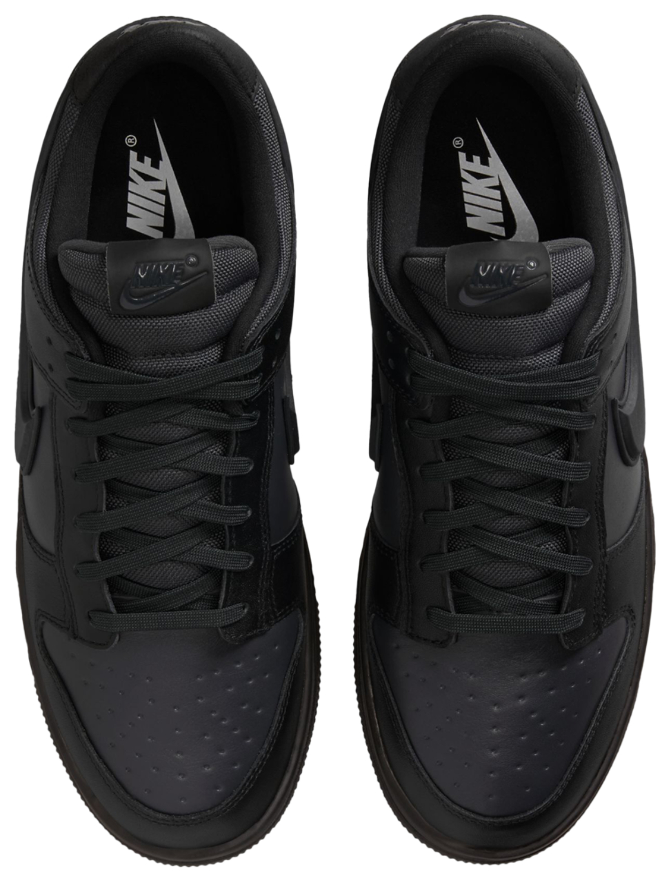 Nike Dunk Low Image 5 of 9. Tap to open photo gallery.