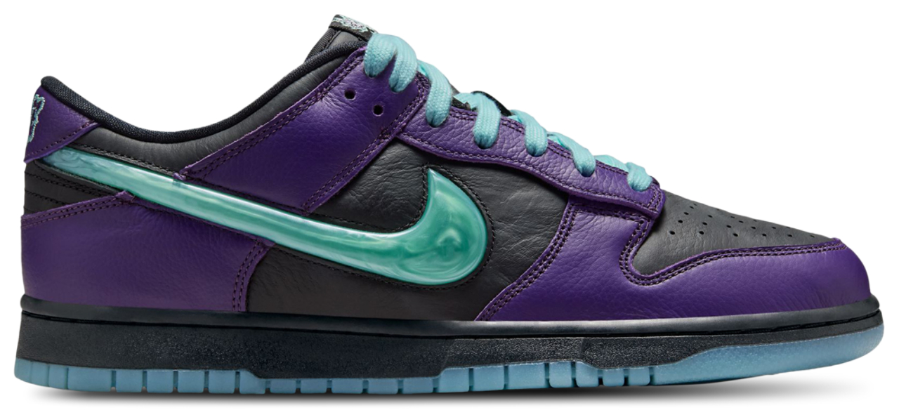 Nike Dunk Low Retro Image 1 of 10. Tap to open photo gallery.
