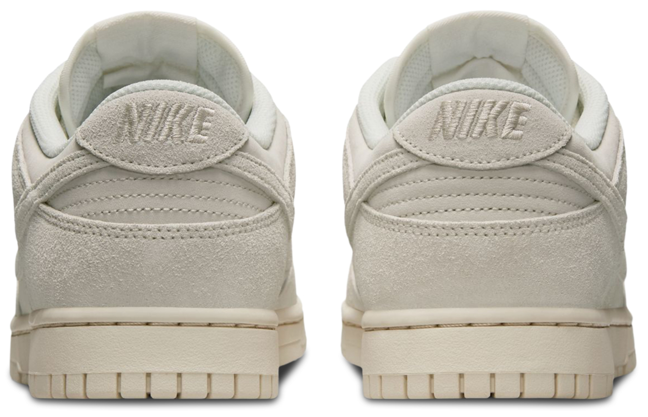 Nike Dunk Low Image 3 of 9. Tap to open photo gallery.