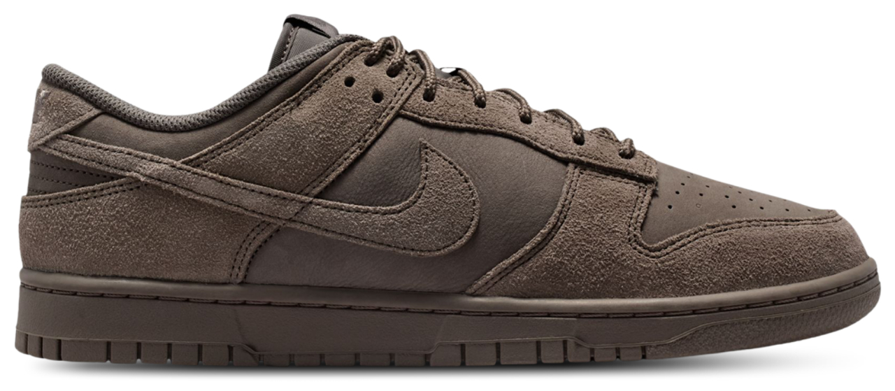 Nike Dunk Low Image 1 of 9. Tap to open photo gallery.