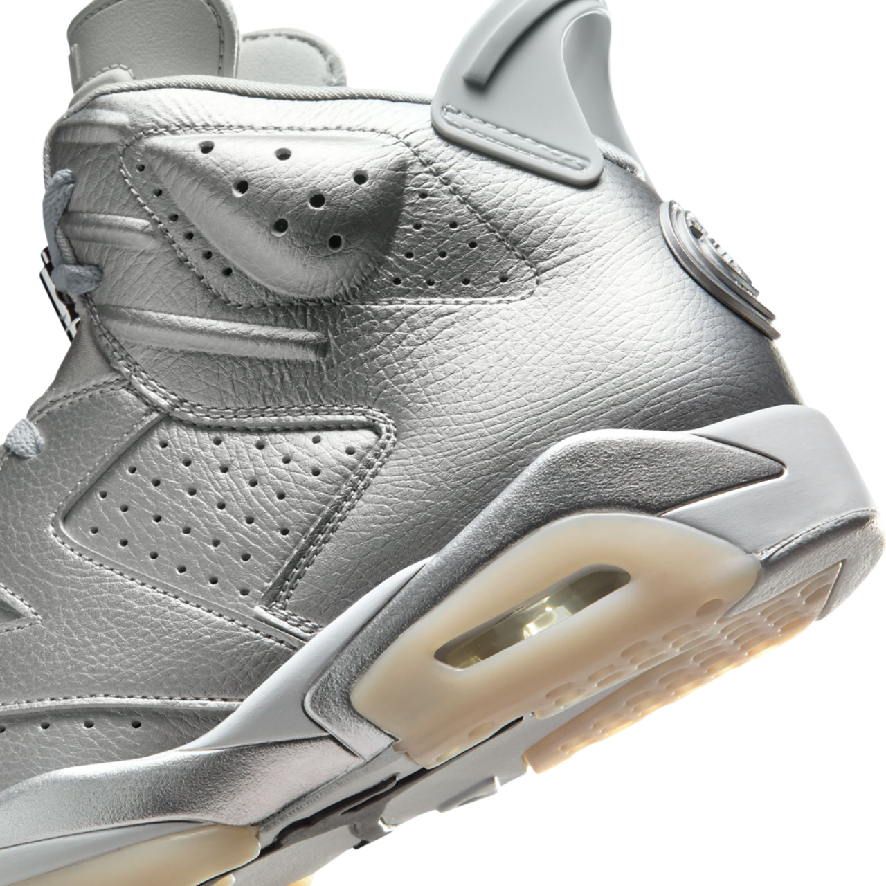 Jordan 6 Retro Image 7 of 9. Tap to open photo gallery.