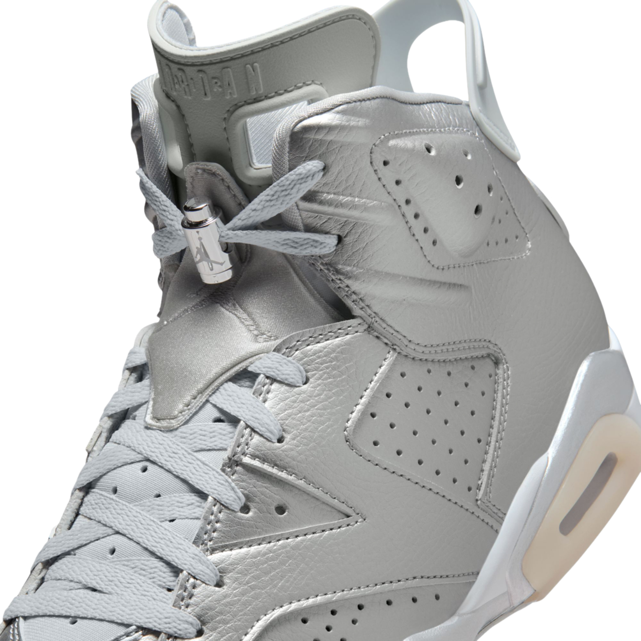 Jordan 6 Retro Image 8 of 9. Tap to open photo gallery.