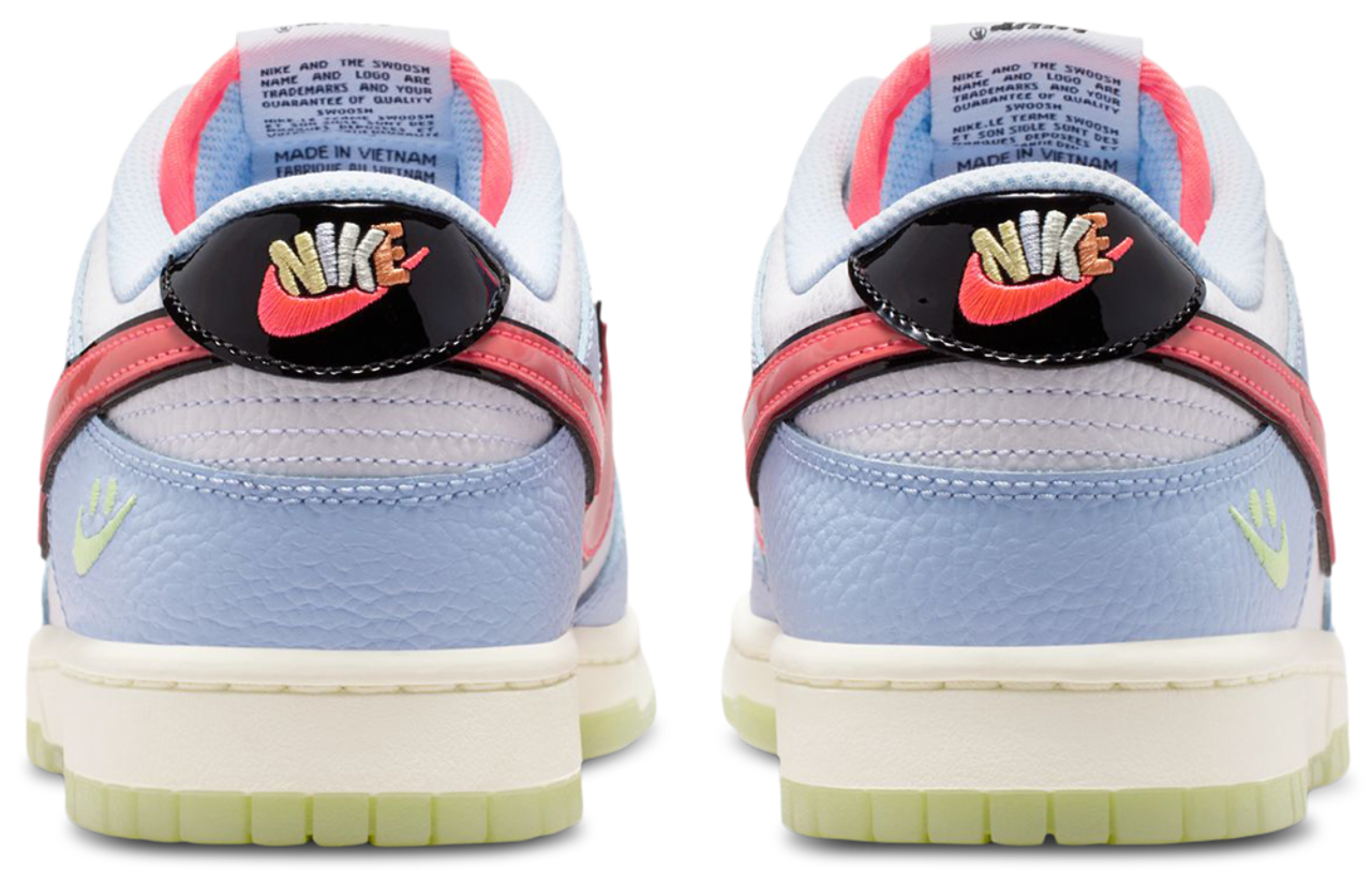 Nike Dunk Low Image 3 of 10. Tap to open photo gallery.