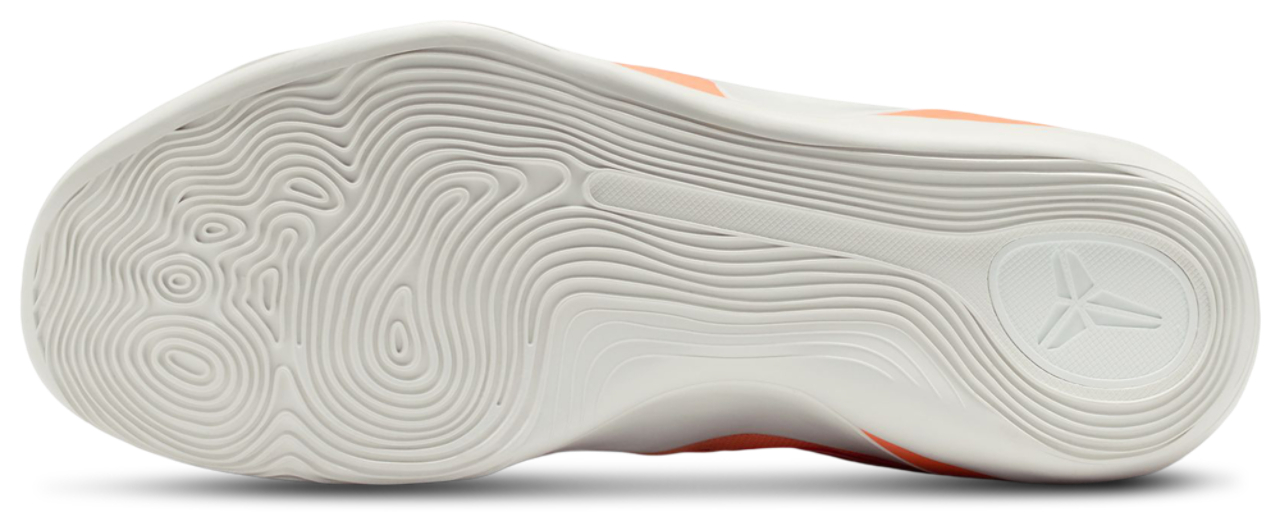 Nike Kobe 9 Elite Low Protro Image 6 of 9. Tap to open photo gallery.