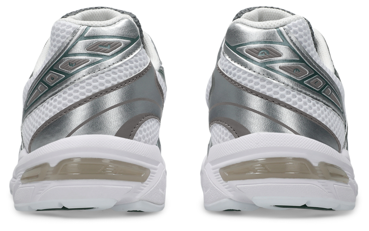 Asics Gel-1130 Image 3 of 7. Tap to open photo gallery.
