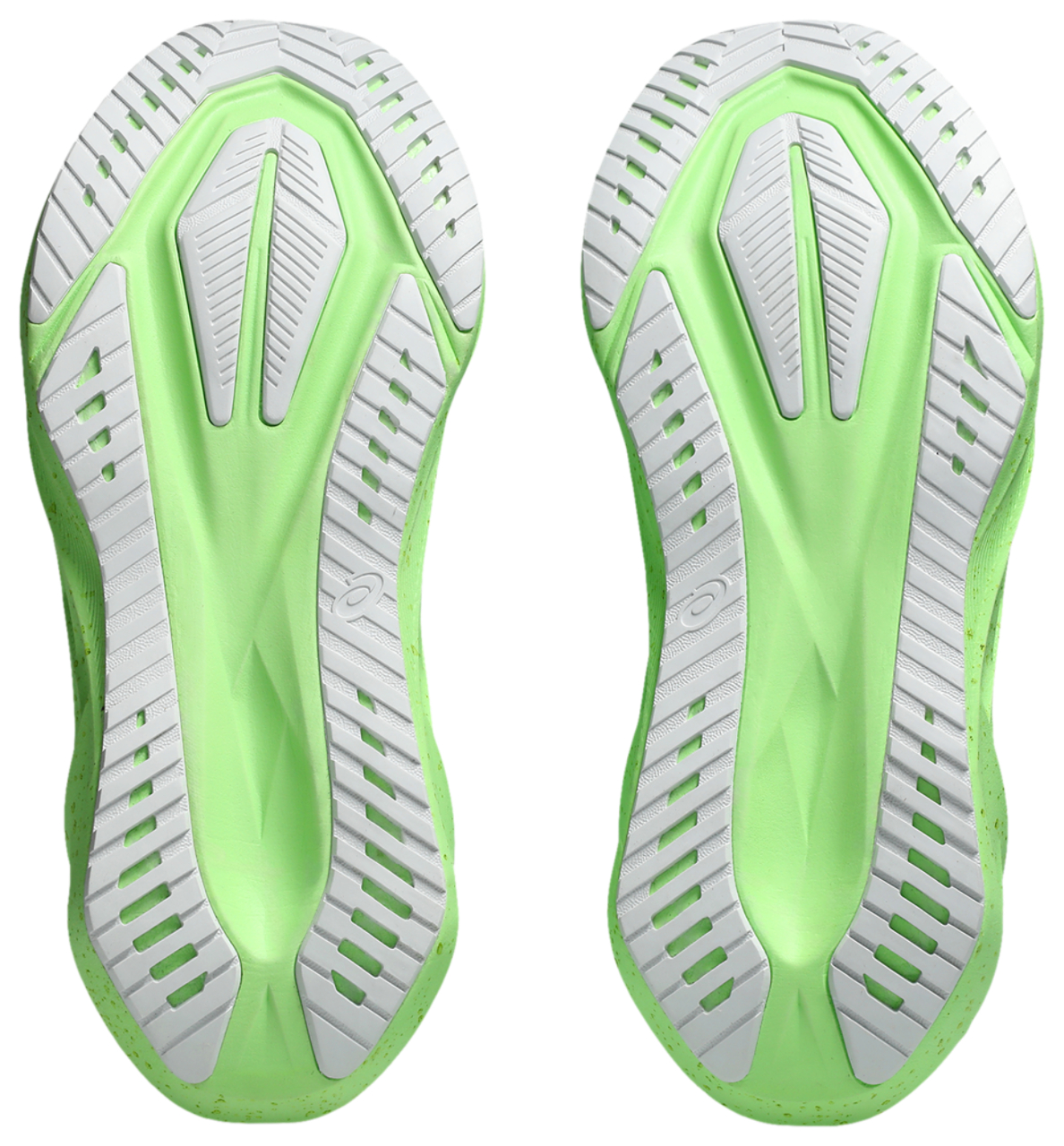 Asics Novablast 5 Image 7 of 7. Tap to open photo gallery.