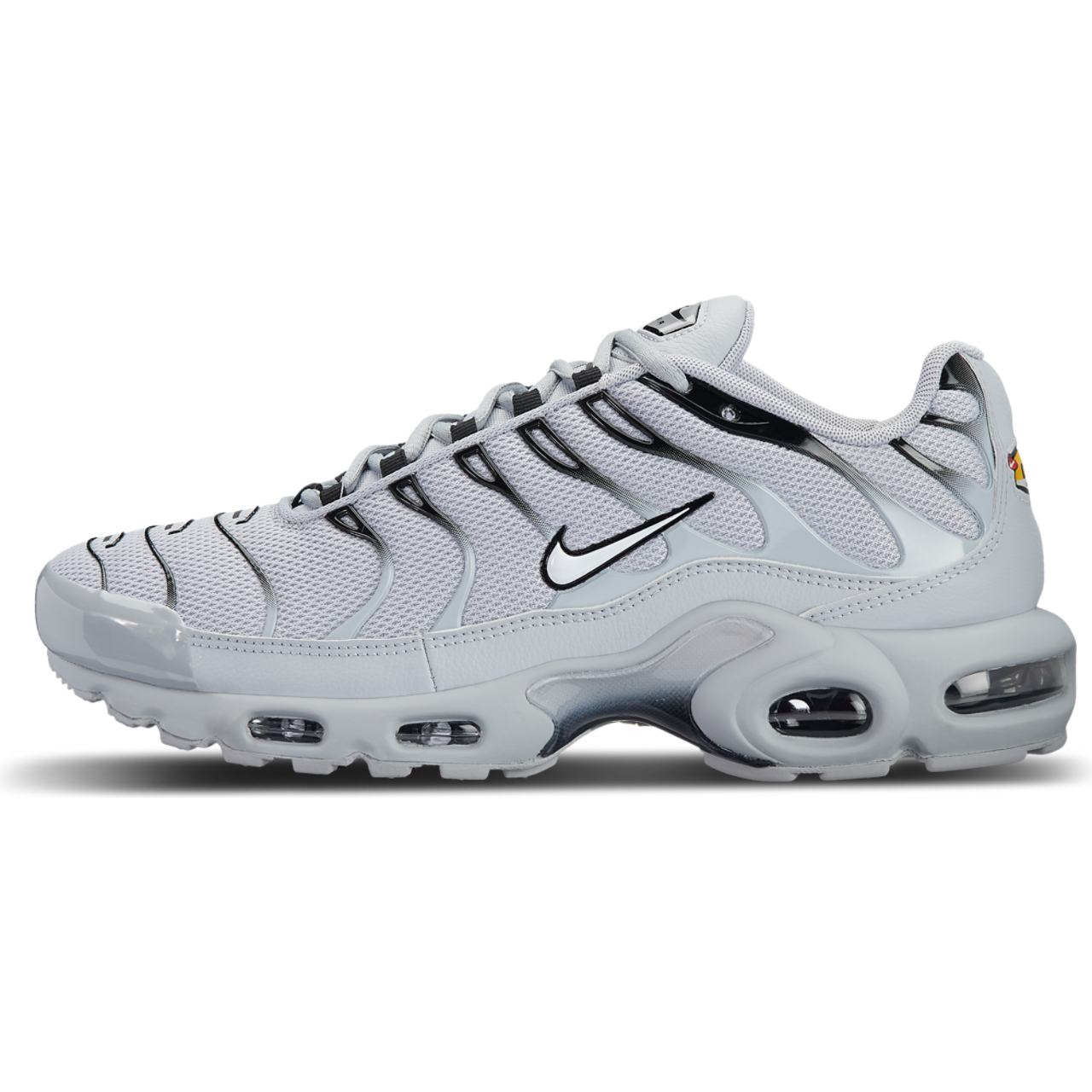 Nike Tuned 1 Image 4 of 6. Tap to open photo gallery.