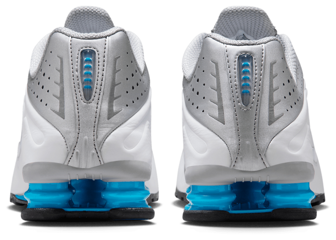 Nike Shox R4 Image 3 of 8. Tap to open photo gallery.