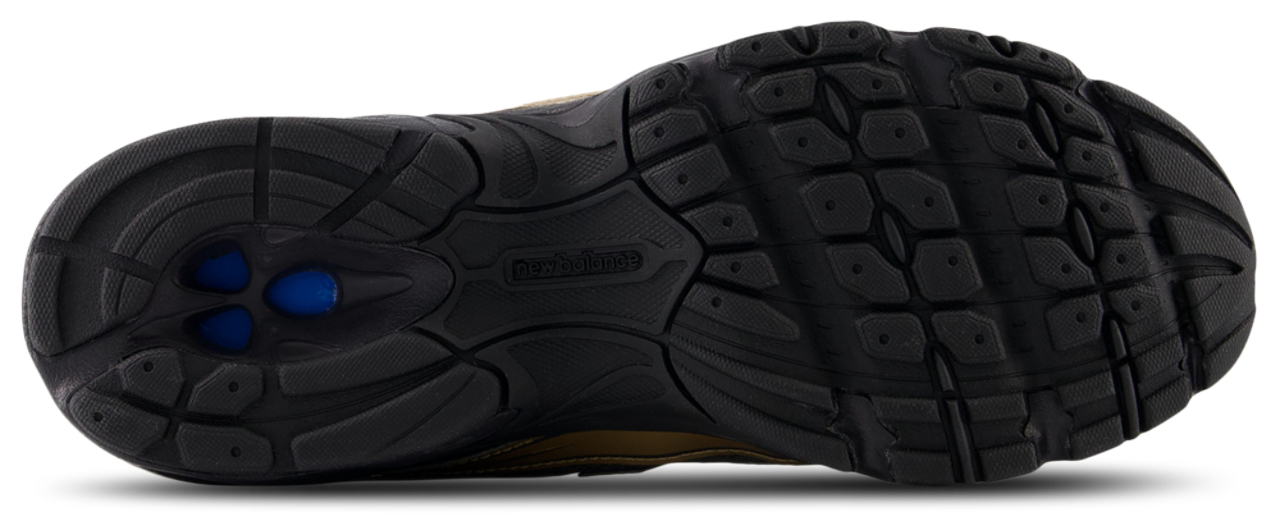 New Balance 740 Image 6 of 6. Tap to open photo gallery.
