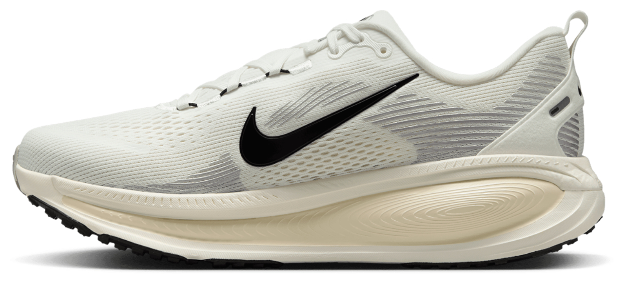 Nike Vomero 18 Image 3 of 6. Tap to open photo gallery.