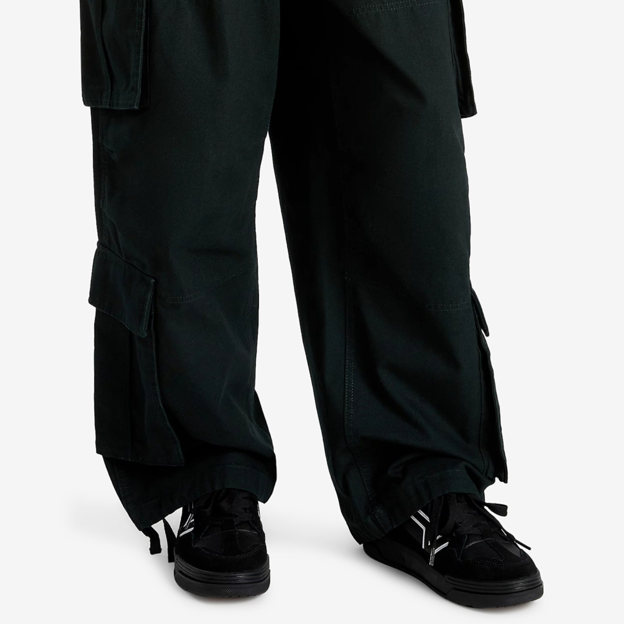 Vans Upland Unisex Sizing Image 5 of 5. Tap to open photo gallery.