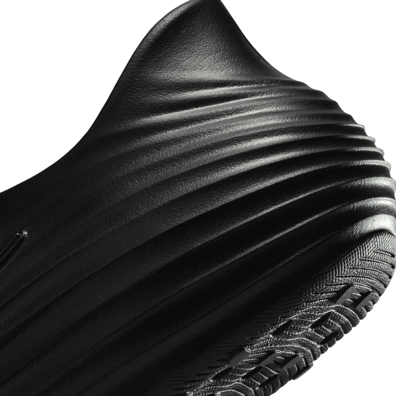 Nike ReactX Rejuven8 Image 8 of 8. Tap to open photo gallery.