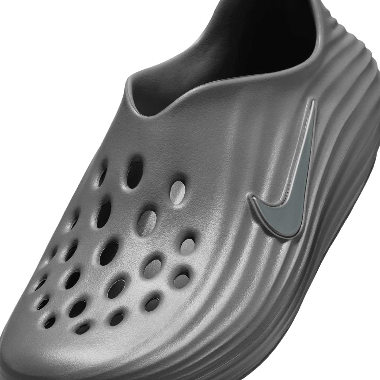 Nike ReactX Rejuven8 Image 7 of 8. Tap to open photo gallery.