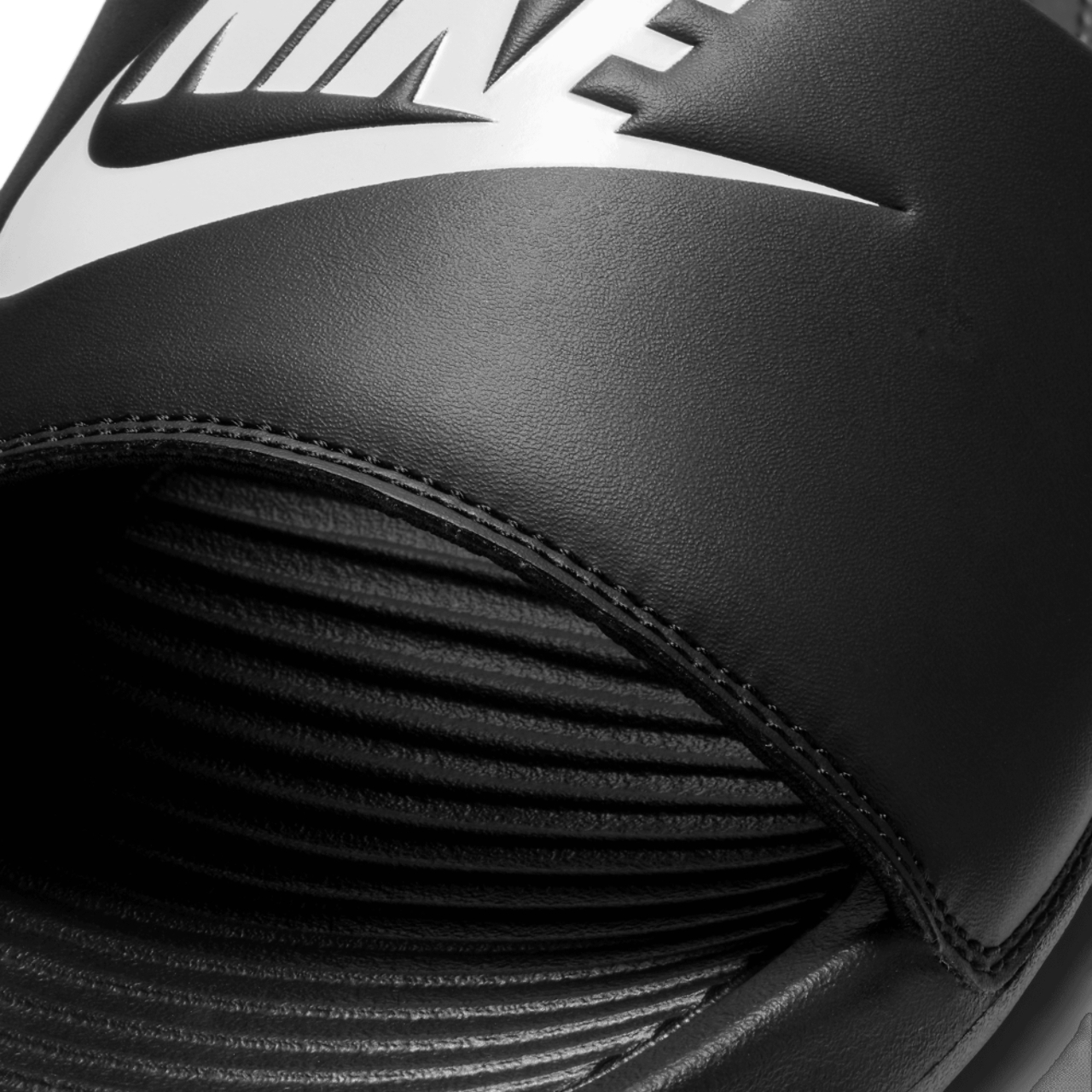 Nike Victori Slide Image 6 of 6. Tap to open photo gallery.