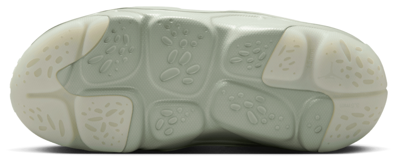 Jordan Roam Slide Image 5 of 6. Tap to open photo gallery.