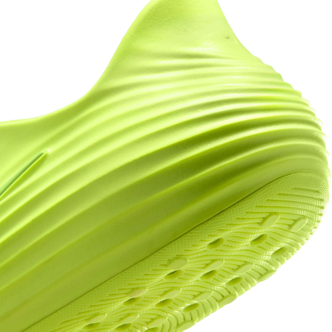 Nike Reactx Rejuven8 Image 7 of 7. Tap to open photo gallery.