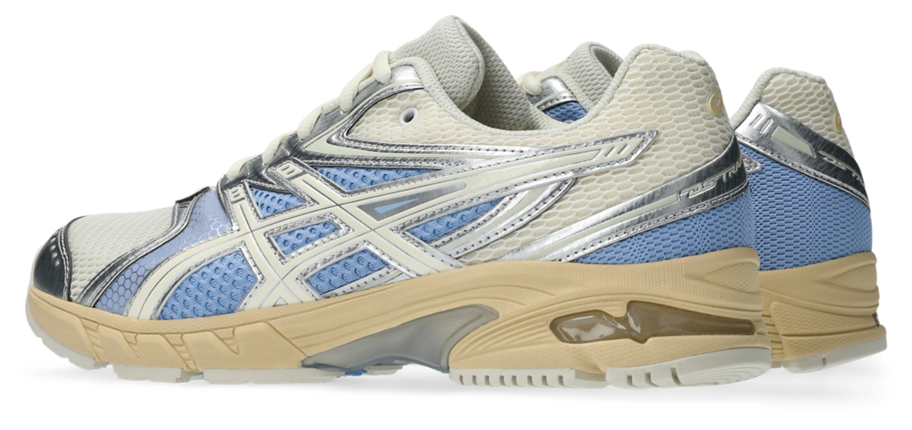 Asics Gel DS Trainer 14 Image 4 of 7. Tap to open photo gallery.