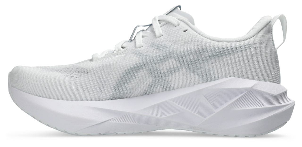 Asics Novablast 5 Image 5 of 7. Tap to open photo gallery.