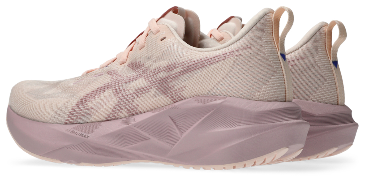 Asics Novablast 5 Image 5 of 7. Tap to open photo gallery.