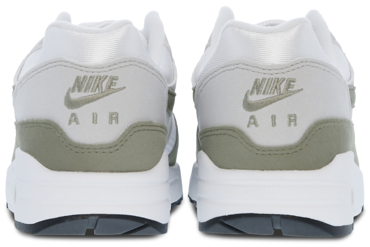 Nike Air Max 1 Image 3 of 6. Tap to open photo gallery.