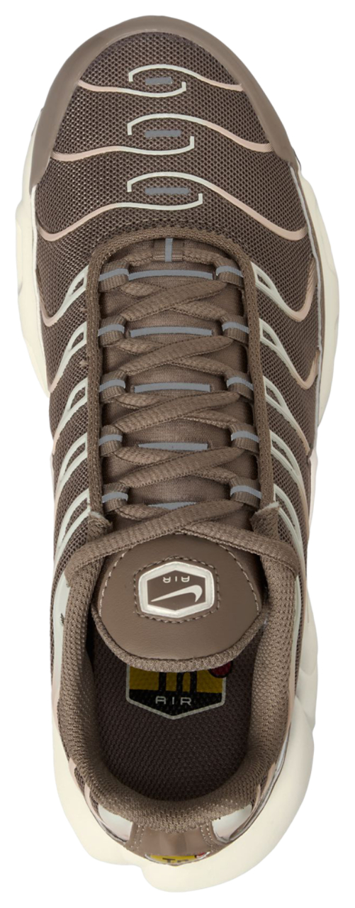 Nike Tuned 1 Image 9 of 10. Tap to open photo gallery.